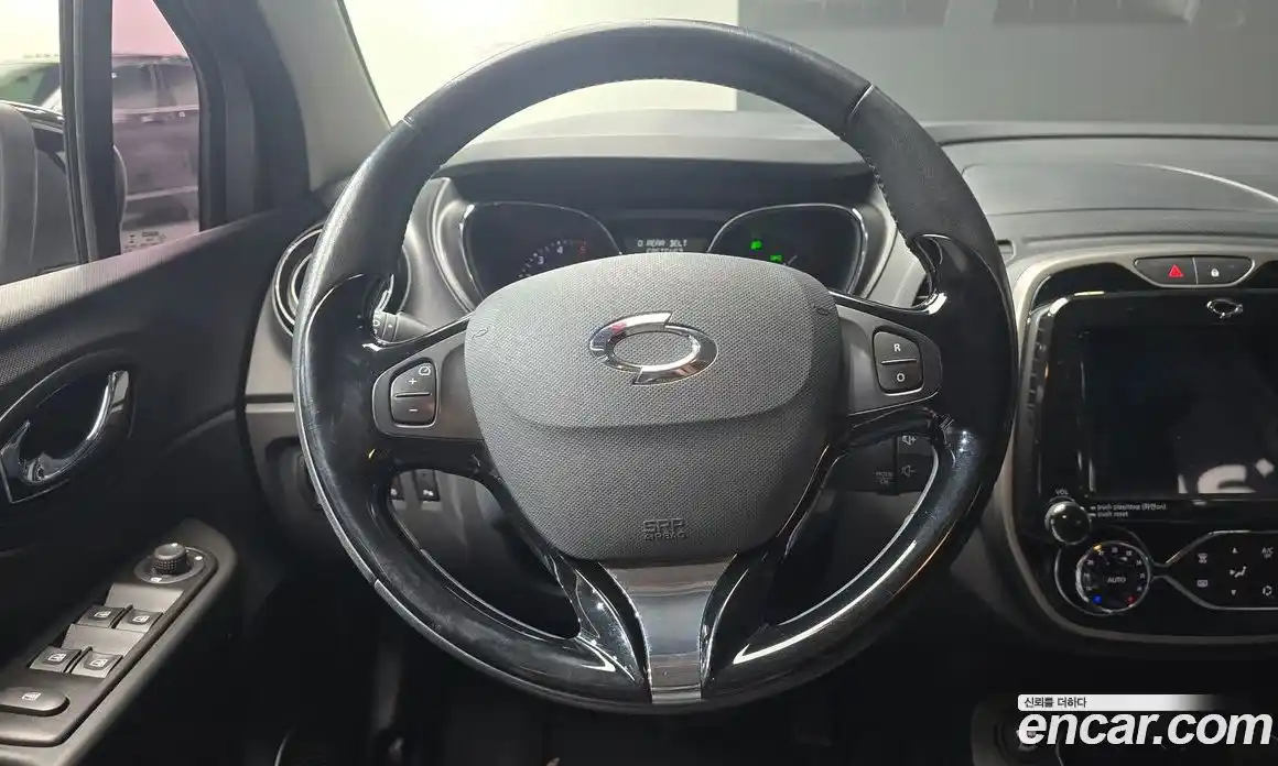 Renault QM3 2016 1.5 Автомат в Москве № 203972, фото 3