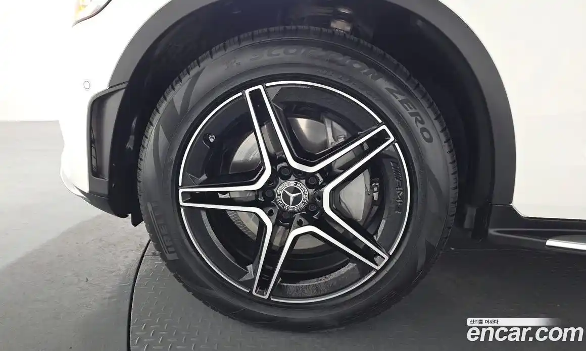 Mercedes-Benz GLC-Class 2023 2.0 Автомат в Москве № 206859, фото 11