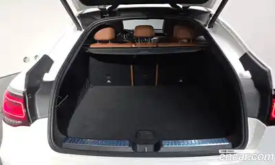 Mercedes-Benz GLC-Class 2023 2.0 Автомат в Москве № 206859, миниатюра 3