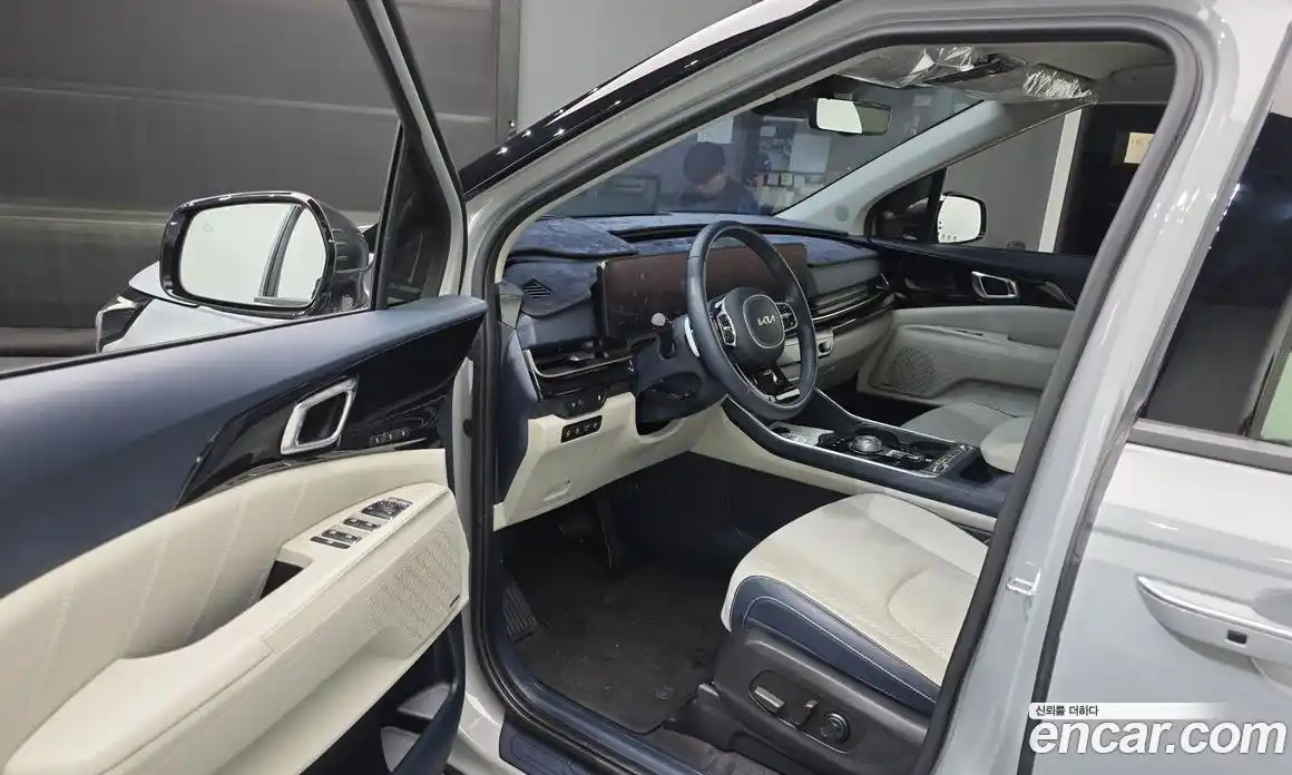 Kia Canival 2024 1.6 Автомат в Москве № 20738, фото 12