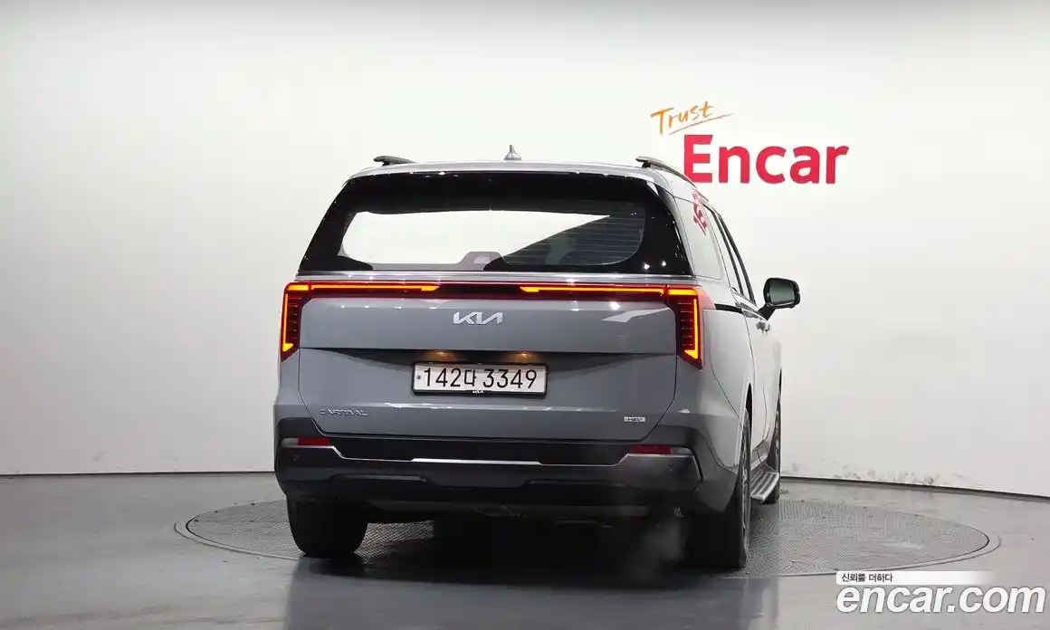 Kia Canival 2024 1.6 Автомат в Москве № 20738, фото 16