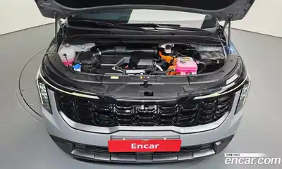 Kia Canival 2024 1.6 Автомат в Москве № 20738, миниатюра 2