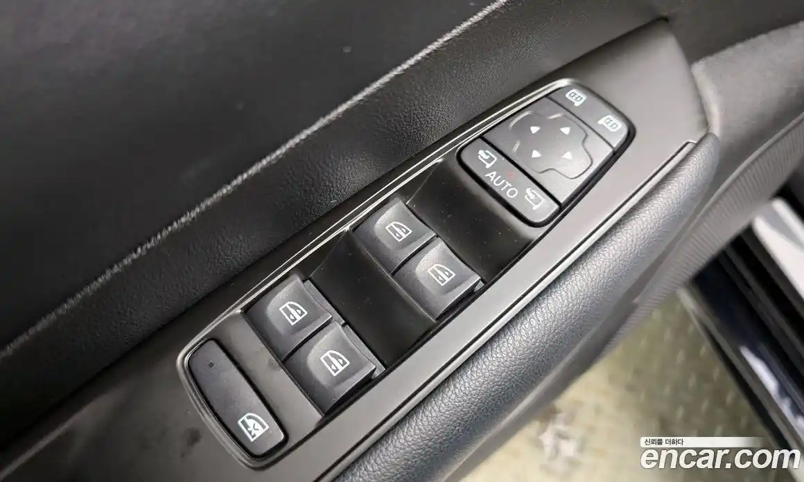 Renault SM6 2016 2.0 Автомат в Москве № 208655, фото 8