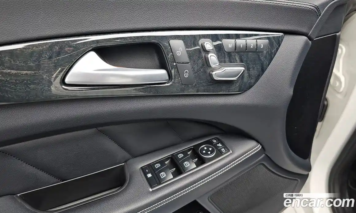 Mercedes-Benz CLS-Class 2015 3.0 Автомат в Москве № 211986, фото 13