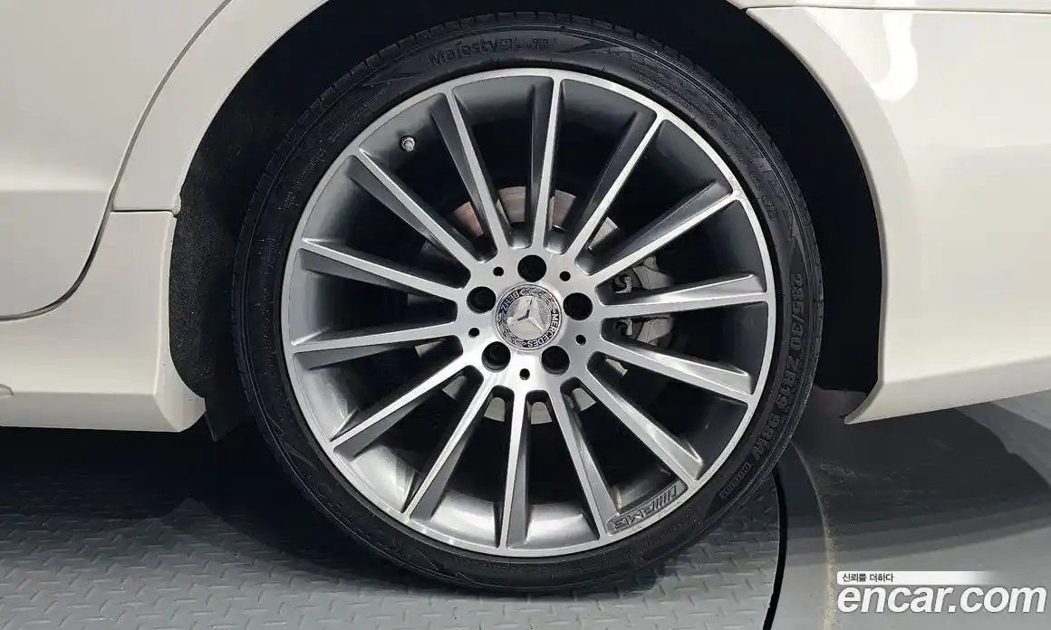 Mercedes-Benz CLS-Class 2015 3.0 Автомат в Москве № 211986, фото 9