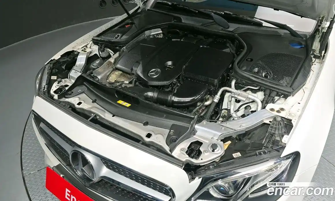 Mercedes-Benz E-Class 2018 1.9 Автомат в Москве № 212129, фото 8