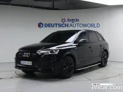 Audi Q7 2022 3.0 Автомат в Москве № 212324, миниатюра 3