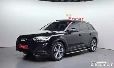 Audi Q7 2022 3.0 Автомат в Москве № 212325, миниатюра 2