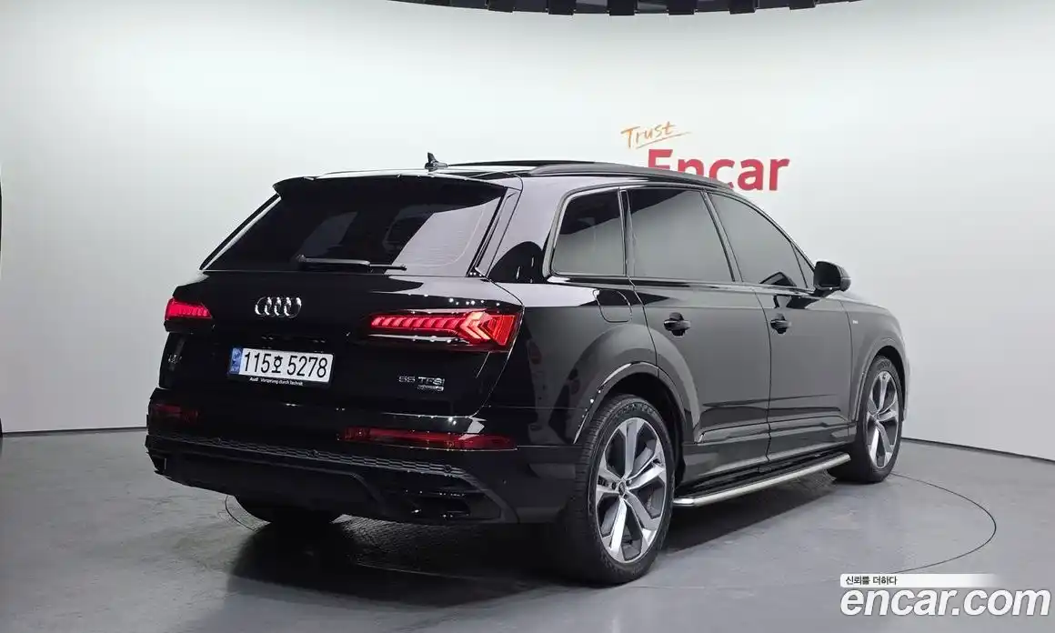 Audi Q7 2022 3.0 Автомат в Москве № 212325, фото 9