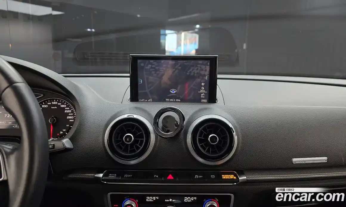 Audi A3 2018 2.0 Автомат в Москве № 212358, фото 18