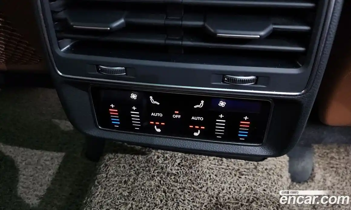 Audi Q7 2022 3.0 Автомат в Москве № 212463, фото 13