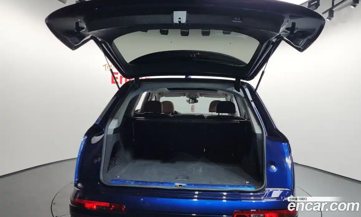 Audi Q7 2022 3.0 Автомат в Москве № 212463, фото 15