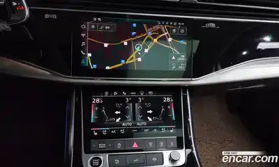 Audi Q7 2022 3.0 Автомат в Москве № 212463, миниатюра 8