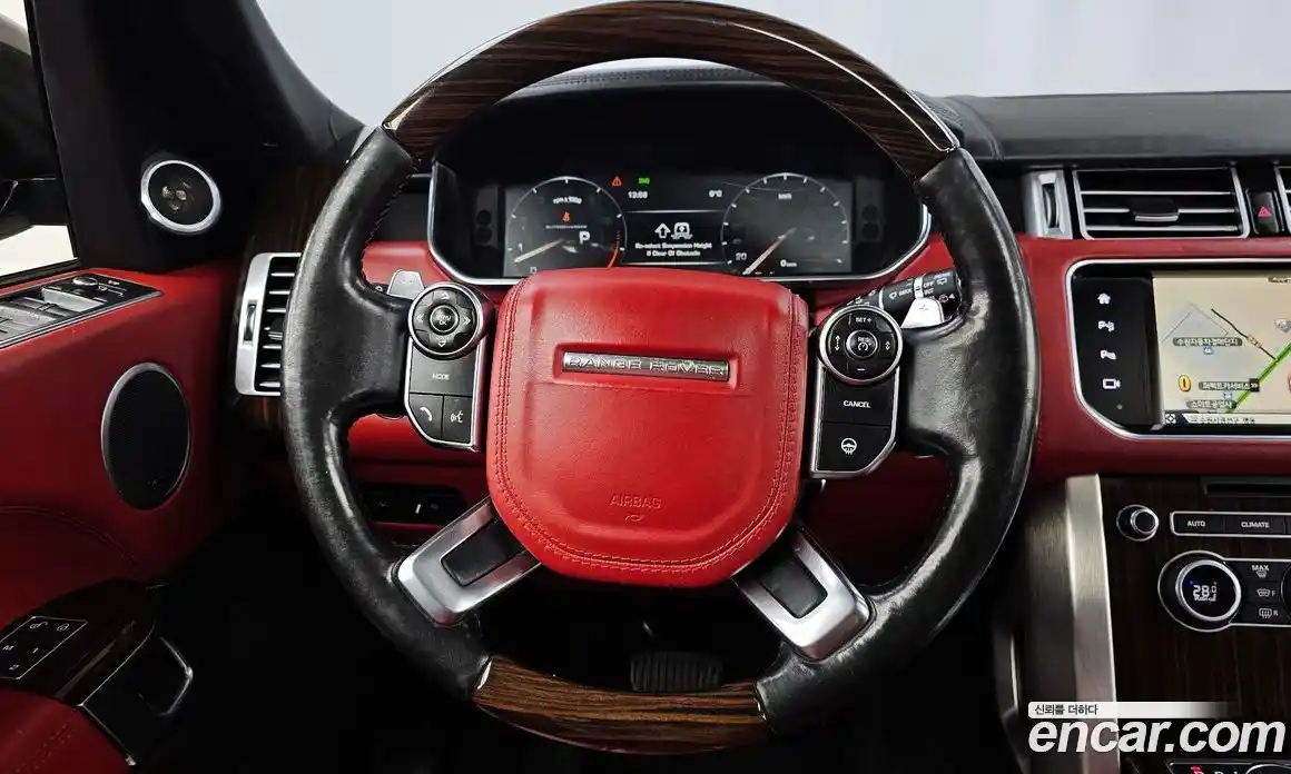 Land Rover Range-Rover 2016 5.0 Автомат в Москве № 213853, фото 16