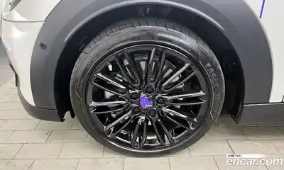 Mini Cooper 2024 2.0 Автомат в Москве № 214046, миниатюра 5