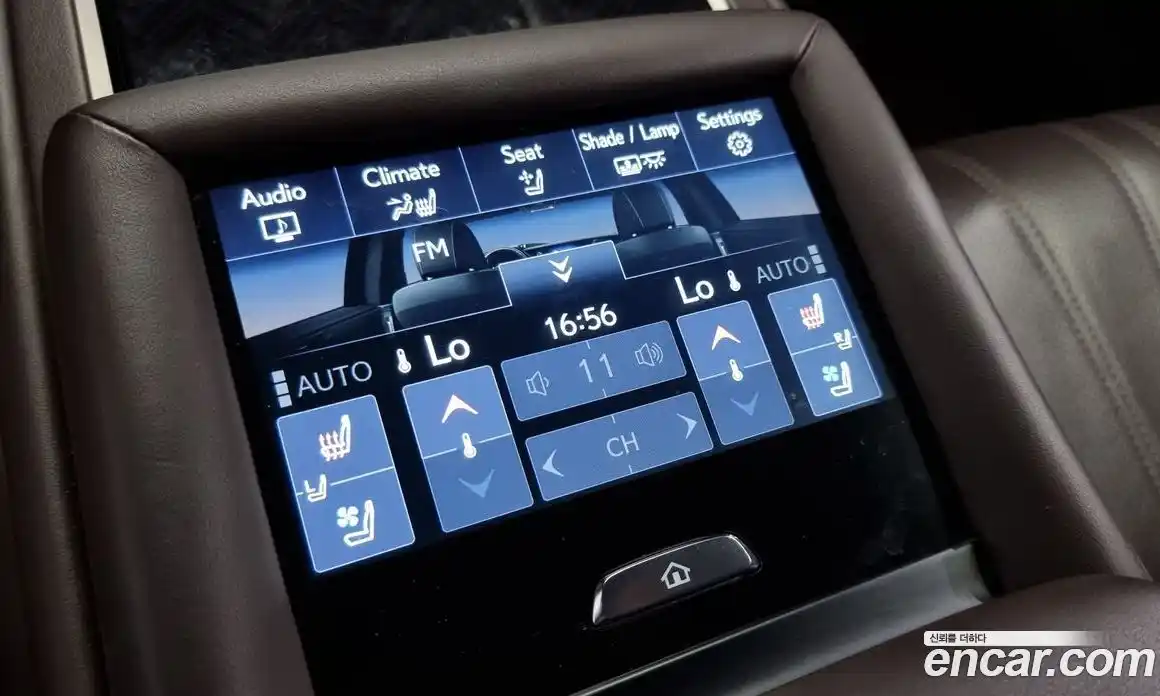 Lexus LS 2018 3.5 Автомат в Москве № 214708, фото 13