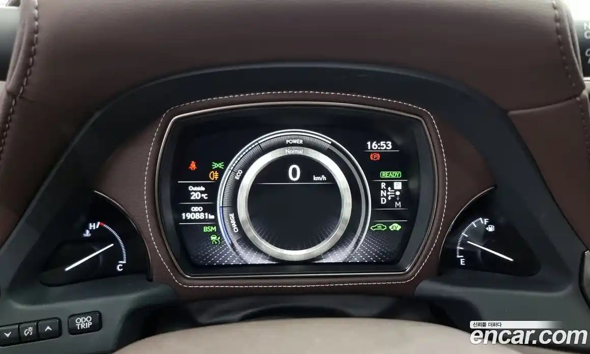 Lexus LS 2018 3.5 Автомат в Москве № 214708, фото 16