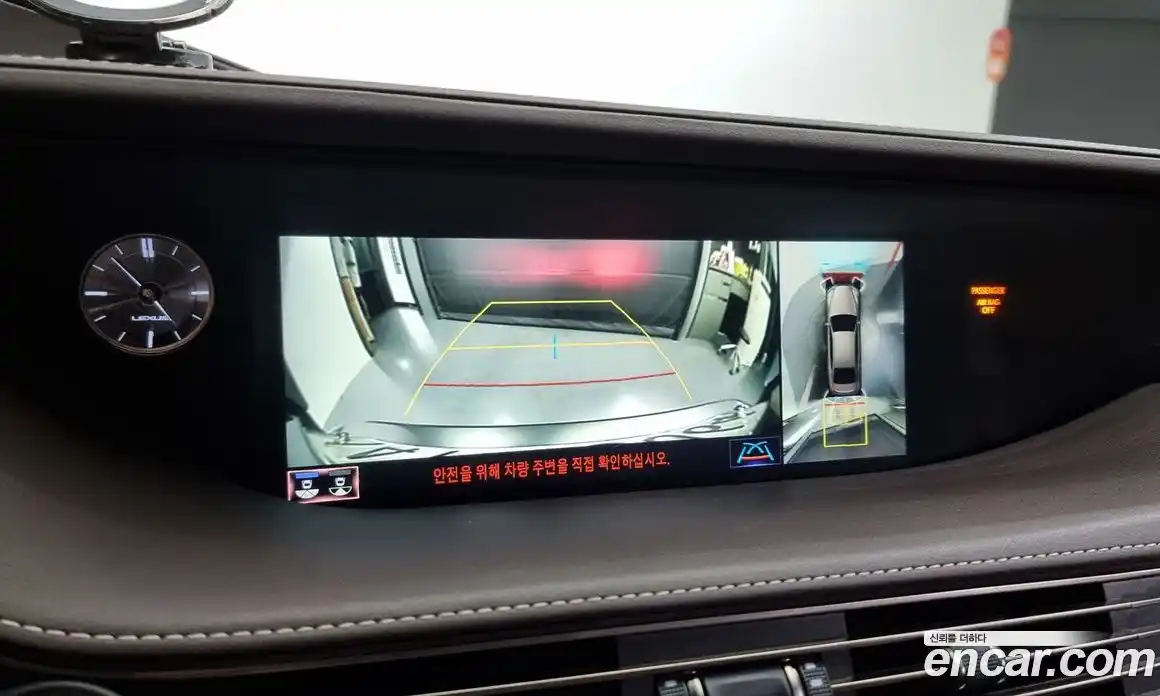 Lexus LS 2018 3.5 Автомат в Москве № 214708, фото 17