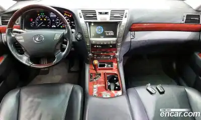 Lexus LS 2007 4.6 Автомат в Москве № 214716, миниатюра 2
