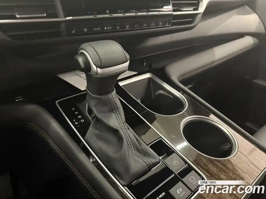 Toyota Sienna 2025 2.5 Вариатор в Москве № 215578, фото 9