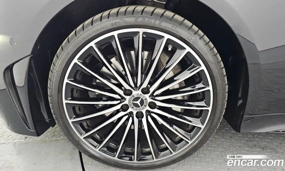 Mercedes-Benz CLS-Class 2023 3.0 Автомат в Москве № 218062, фото 5