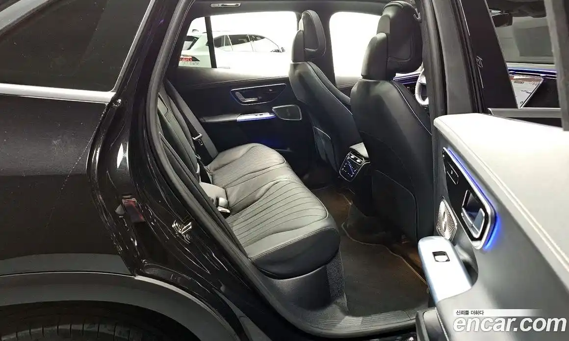 Mercedes-Benz EQE 2023 0.3 Автомат в Москве № 219564, фото 12