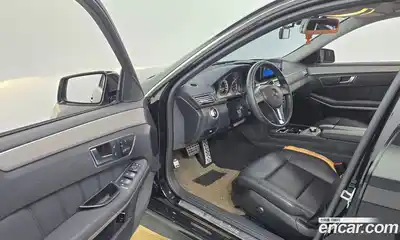 Mercedes-Benz E-Class 2013 2.1 Автомат в Москве № 222398, миниатюра 2