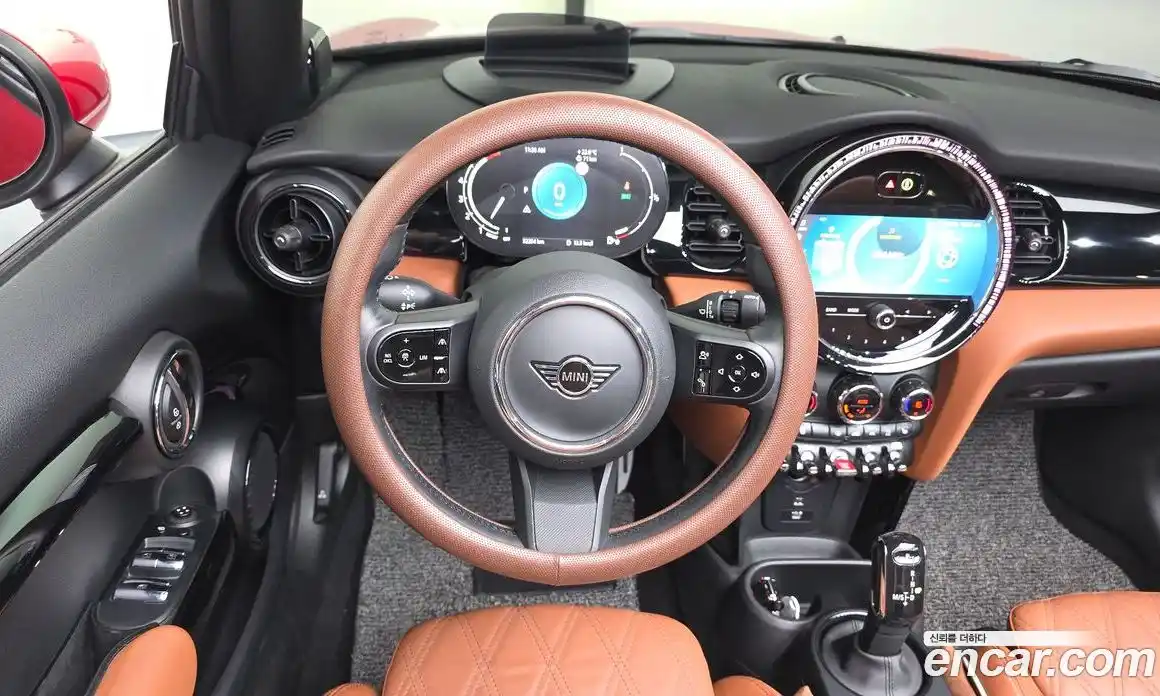 Mini Cooper Convertible 2022 2.0 Автомат в Москве № 222439, фото 11
