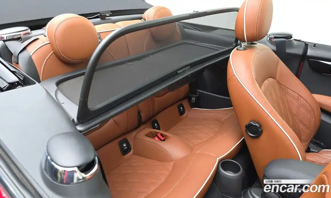 Mini Cooper Convertible 2022 2.0 Автомат в Москве № 222439, фото 20