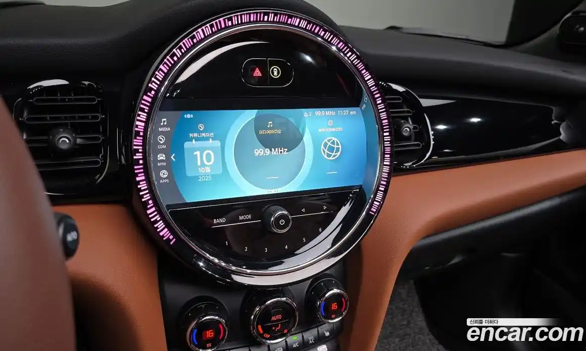 Mini Cooper Convertible 2022 2.0 Автомат в Москве № 222439, фото 10