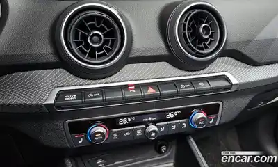 Audi Q2 2020 2.0 Автомат в Москве № 229749, миниатюра 5