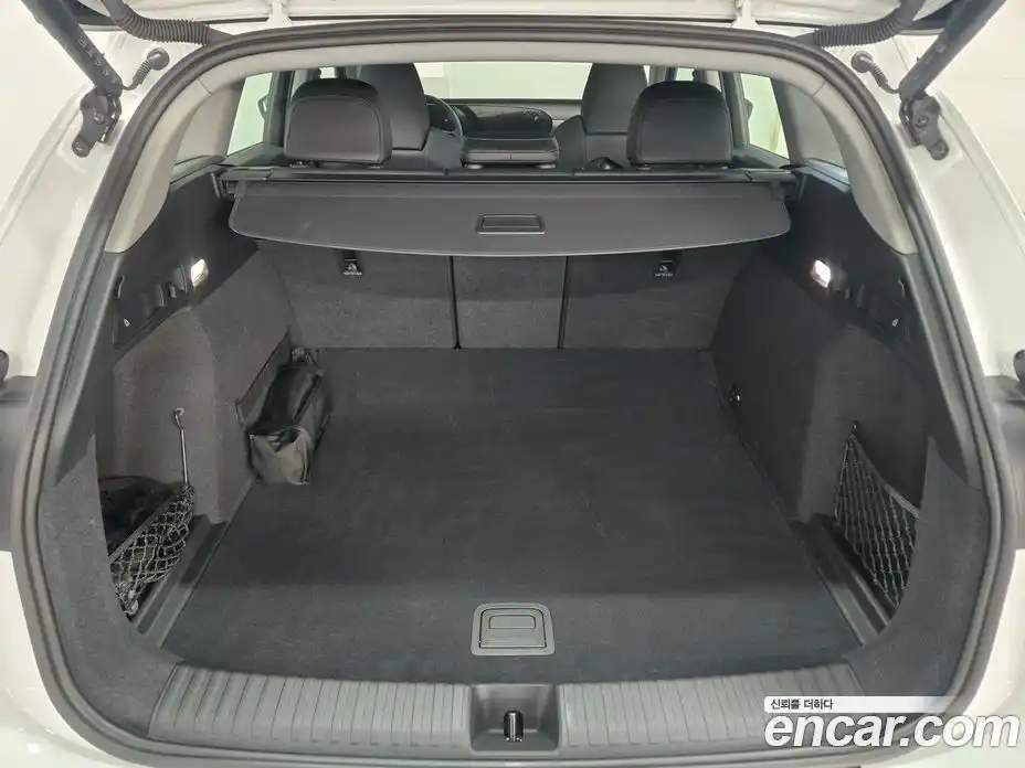 Audi Q6 e-tron 2025 0.2 Автомат в Москве № 230289, фото 14