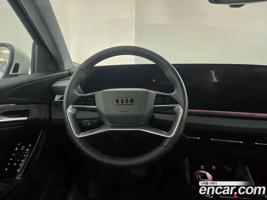 Audi Q6 e-tron 2025 0.2 Автомат в Москве № 230289, фото 19