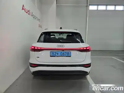 Audi Q6 e-tron 2025 0.2 Автомат в Москве № 230289, миниатюра 4