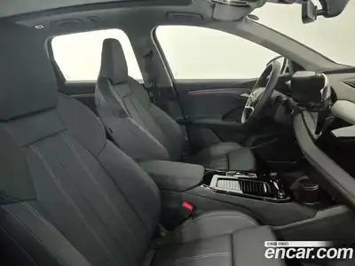 Audi Q6 e-tron 2025 0.2 Автомат в Москве № 230289, миниатюра 10