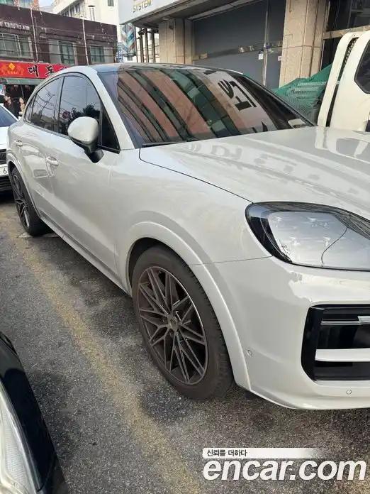 Porsche Cayenne 2024 3.0 Автомат в Москве № 230928, фото 5