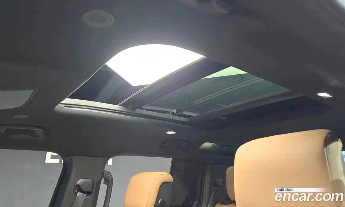 Land Rover Defender 2025 3.0 Автомат в Москве № 231115, фото 15