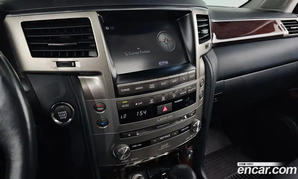 Lexus LX 2015 5.7 Автомат в Москве № 232013, фото 14