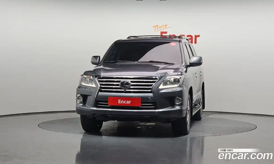 Lexus LX 2015 5.7 Автомат в Москве № 232013, фото 3
