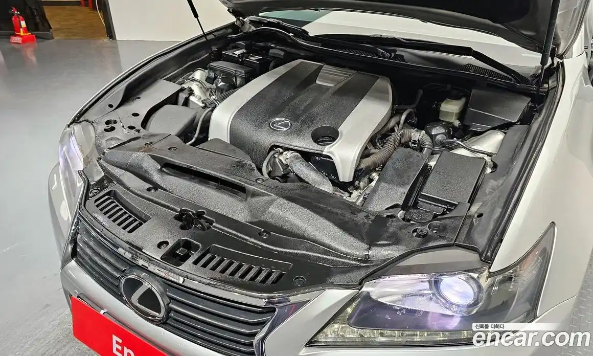 Lexus GS 2013 3.5 Автомат в Москве № 232037, фото 5