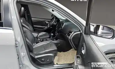 Jeep Cherokee 2021 2.4 Автомат в Москве № 232605, миниатюра 12