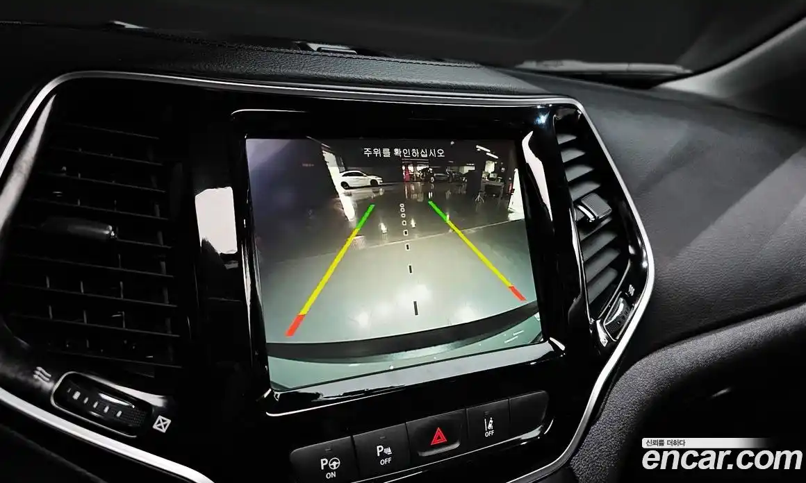 Jeep Cherokee 2021 2.4 Автомат в Москве № 232605, фото 17