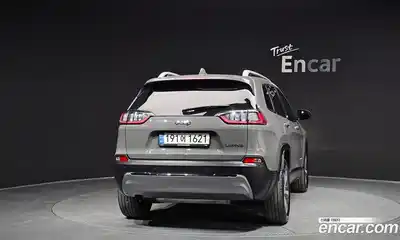 Jeep Cherokee 2021 2.4 Автомат в Москве № 232605, миниатюра 4