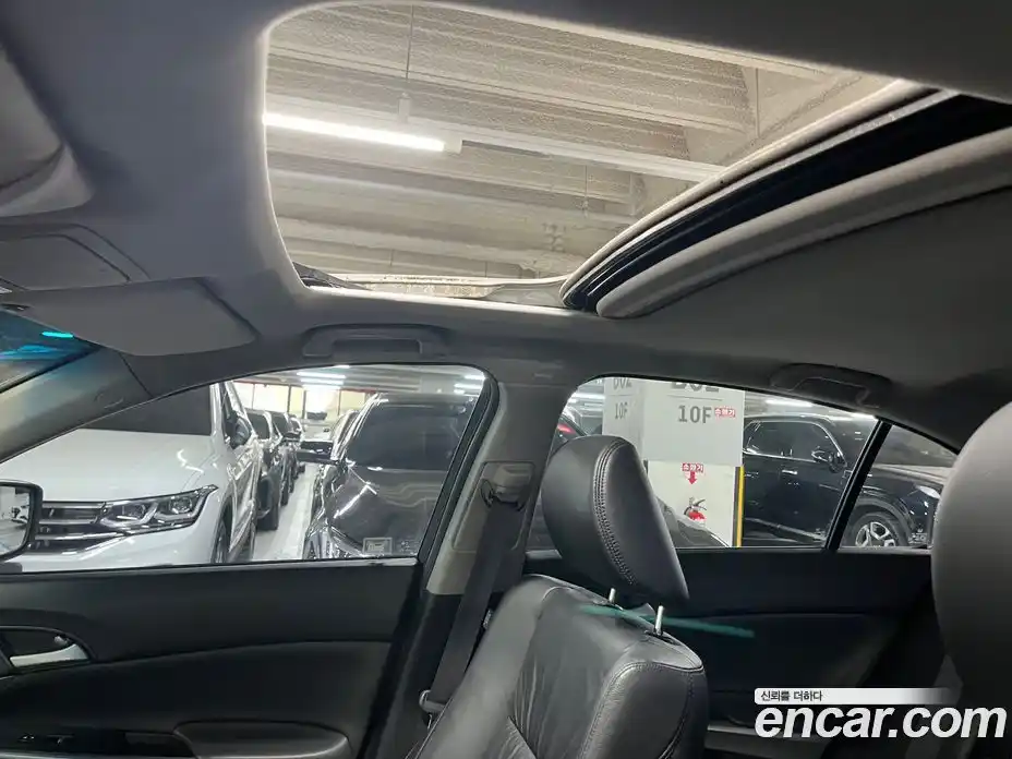 Honda Accord 2009 2.4 Автомат в Москве № 232958, фото 17