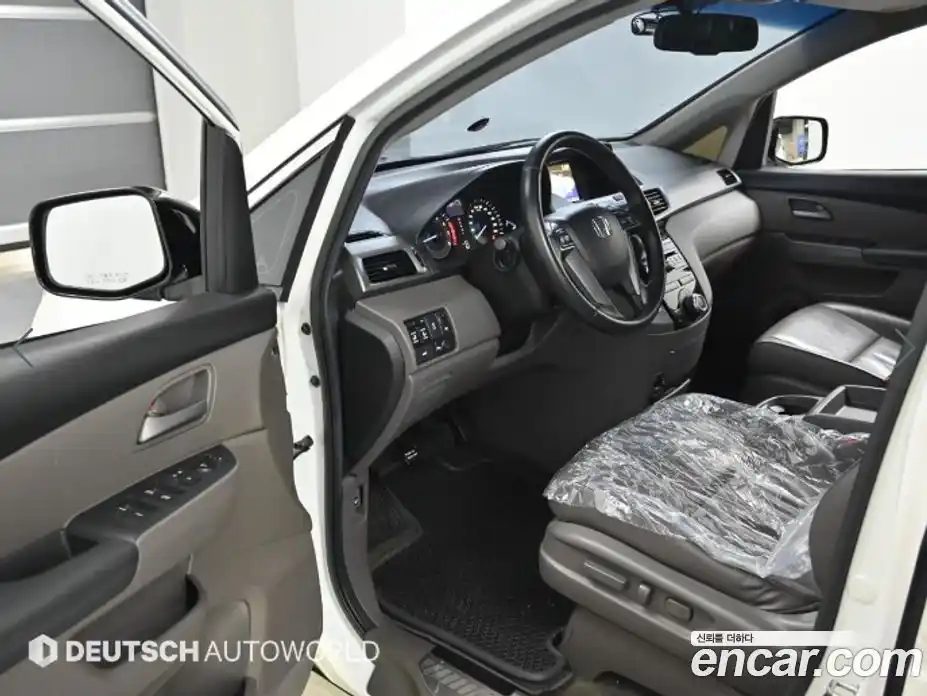 Honda Odyssey 2013 3.5 Автомат в Москве № 232983, фото 11