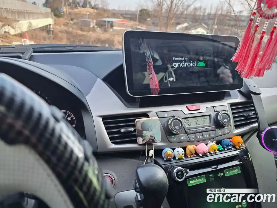 Honda Odyssey 2016 3.5 Автомат в Москве № 233002, фото 13