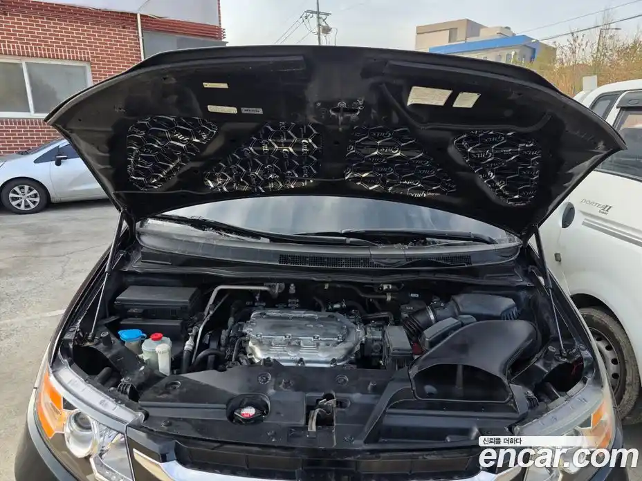 Honda Odyssey 2016 3.5 Автомат в Москве № 233002, фото 15