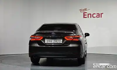 Toyota Camry 2018 2.5 Автомат в Москве № 235832, миниатюра 12