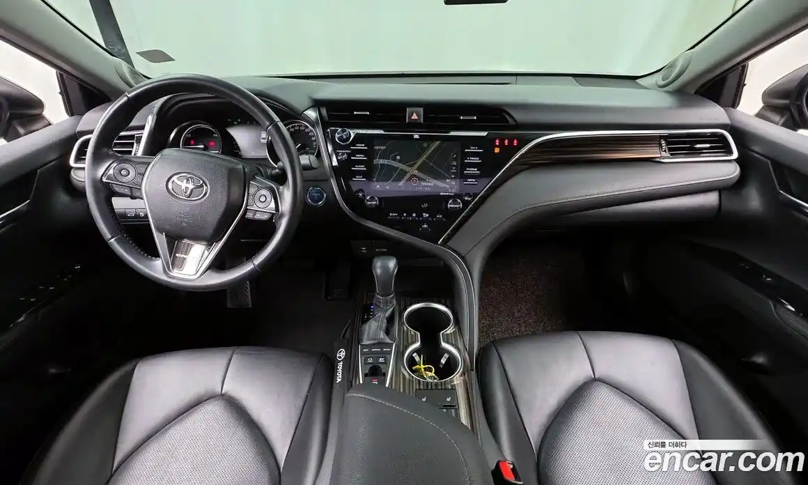 Toyota Camry 2018 2.5 Автомат в Москве № 235832, фото 13