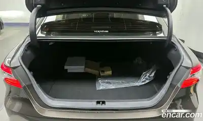 Toyota Camry 2018 2.5 Автомат в Москве № 235832, миниатюра 7